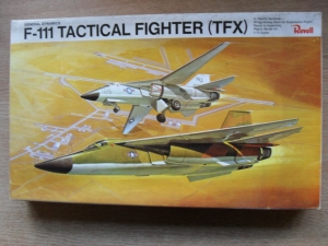 REVELL 1/72 H208 F-111 TACTICAL FIGHTER TFX